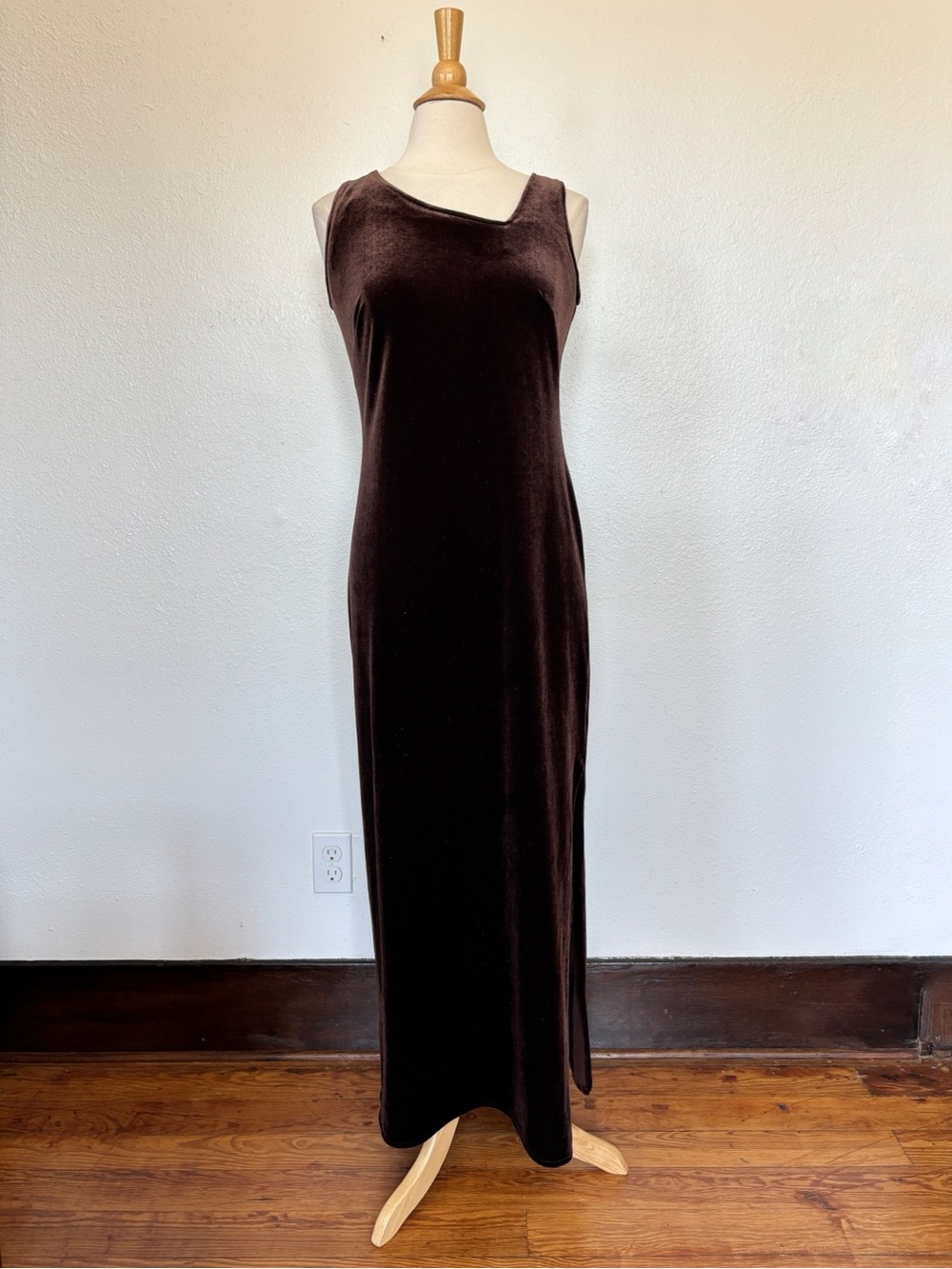 Vintage 90s Solid Brown Velvet Full Length Asymmetric Sleeveless Formal Dress